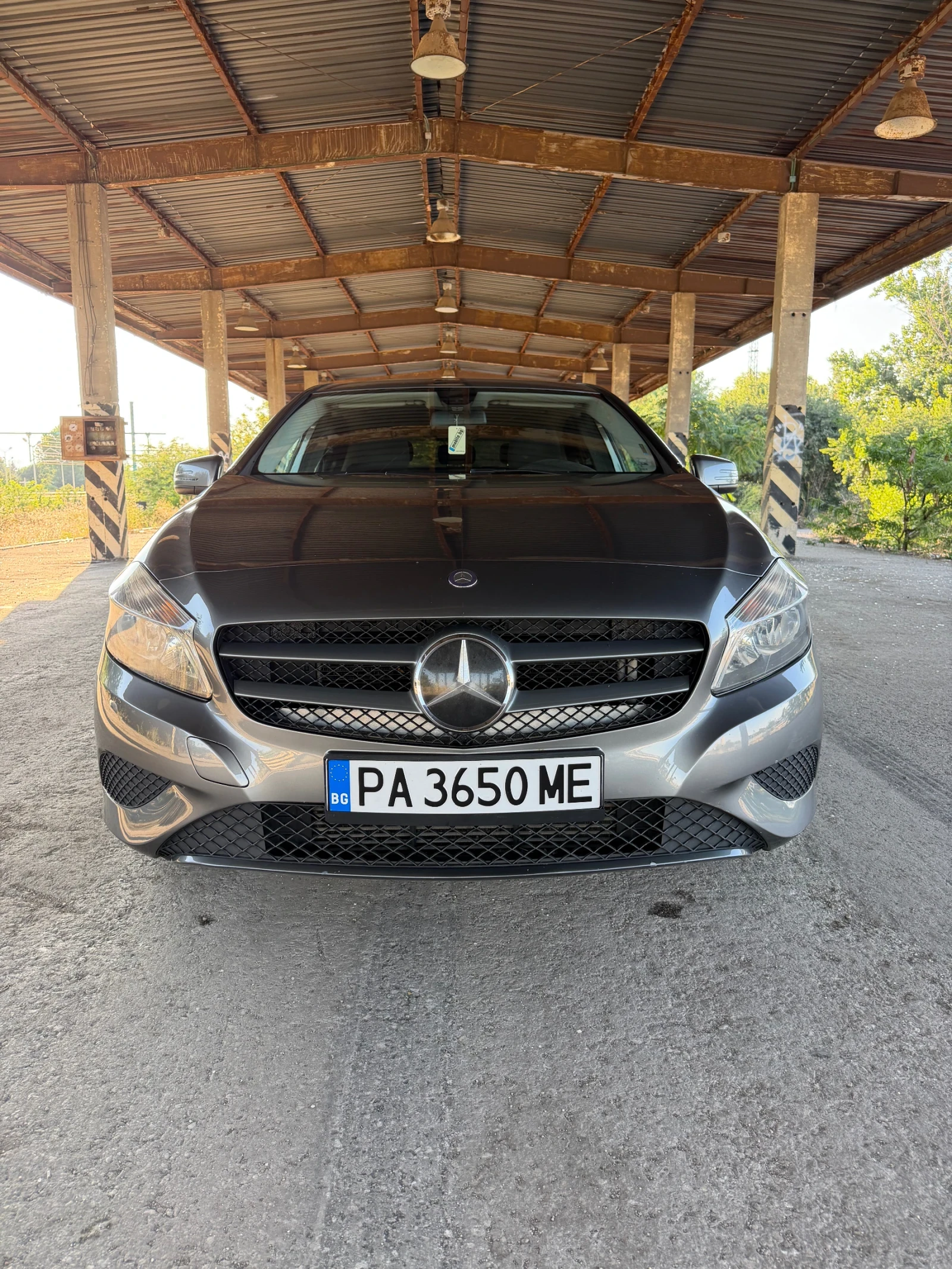 Mercedes-Benz A 180