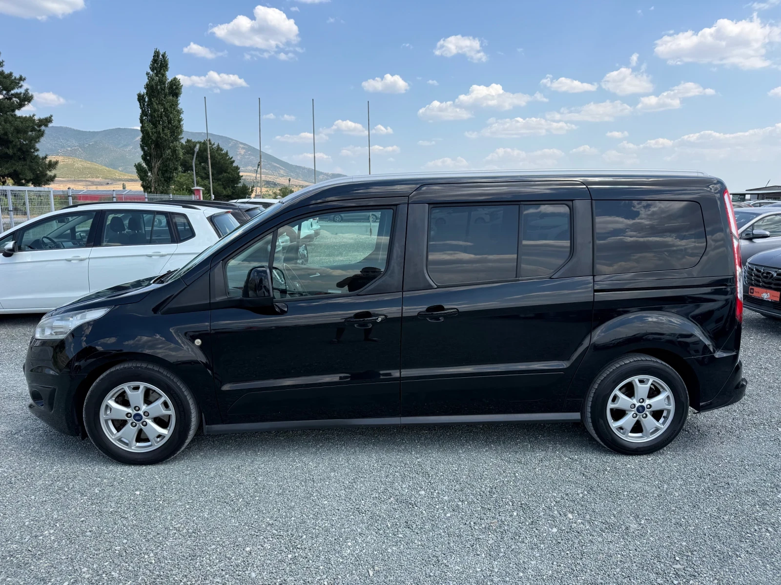 Ford Connect (KATO НОВА)^(7-МЕСТА)^(MAXI)^(TITANUIM), снимка 9 - Автомобили и джипове - 55562476