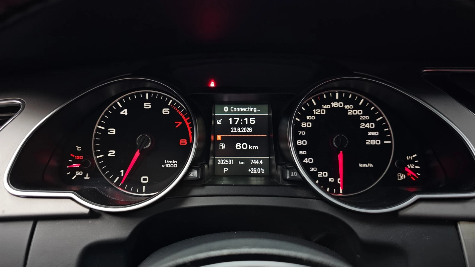Audi A5 2.0T* QUATTRO* FACE* RS PACK* ЛЮК* ПАМЕТ, снимка 6 - Автомобили и джипове - 55645011