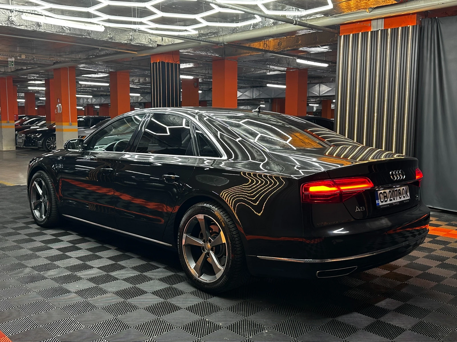 Audi A8 3.0d 263 к.с./ГАРАНЦИЯ, снимка 6 - Автомобили и джипове - 55830113