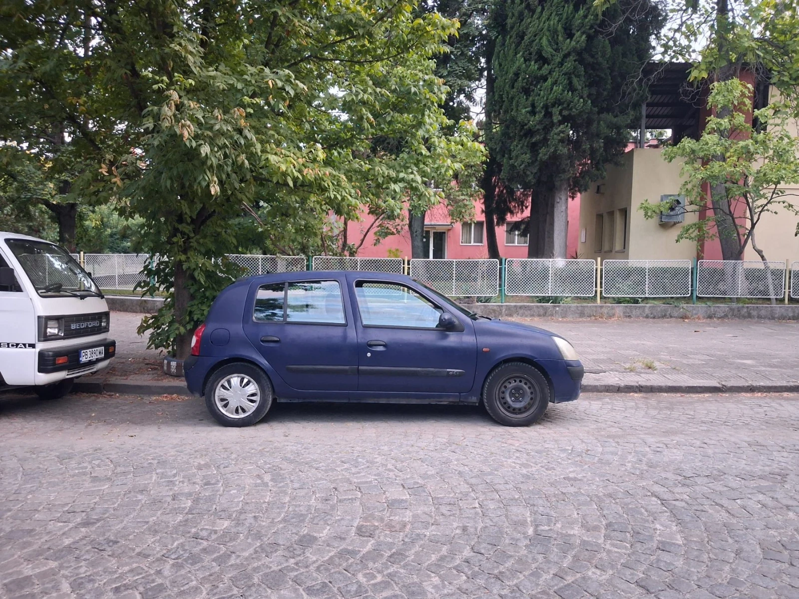 Renault Clio, снимка 2 - Автомобили и джипове - 55952128