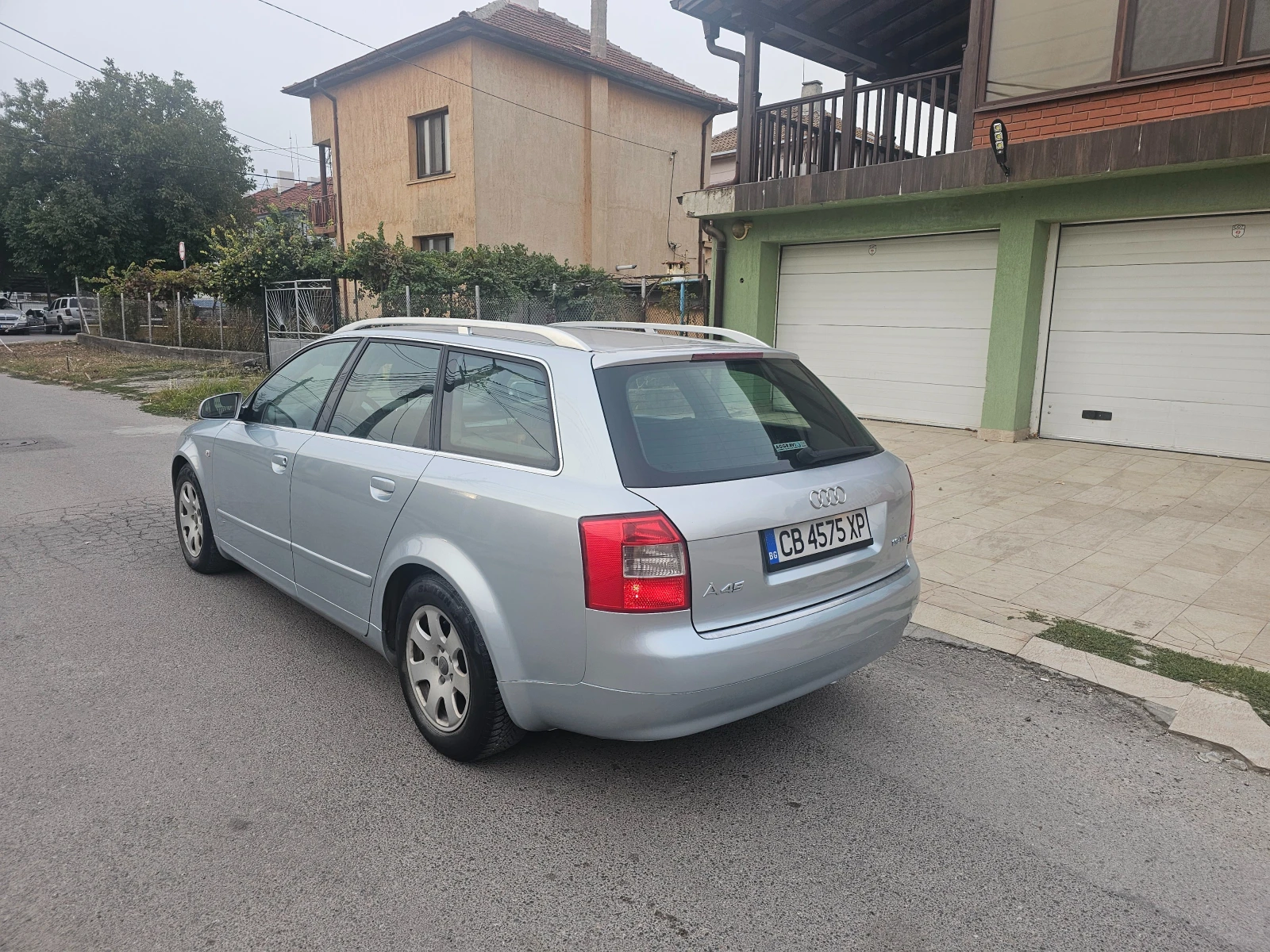 Audi A4 1.9TDI-Гаражно, снимка 8 - Автомобили и джипове - 56248305