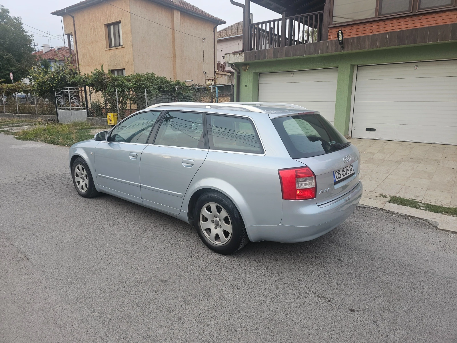 Audi A4 1.9TDI-Гаражно, снимка 9 - Автомобили и джипове - 56248305