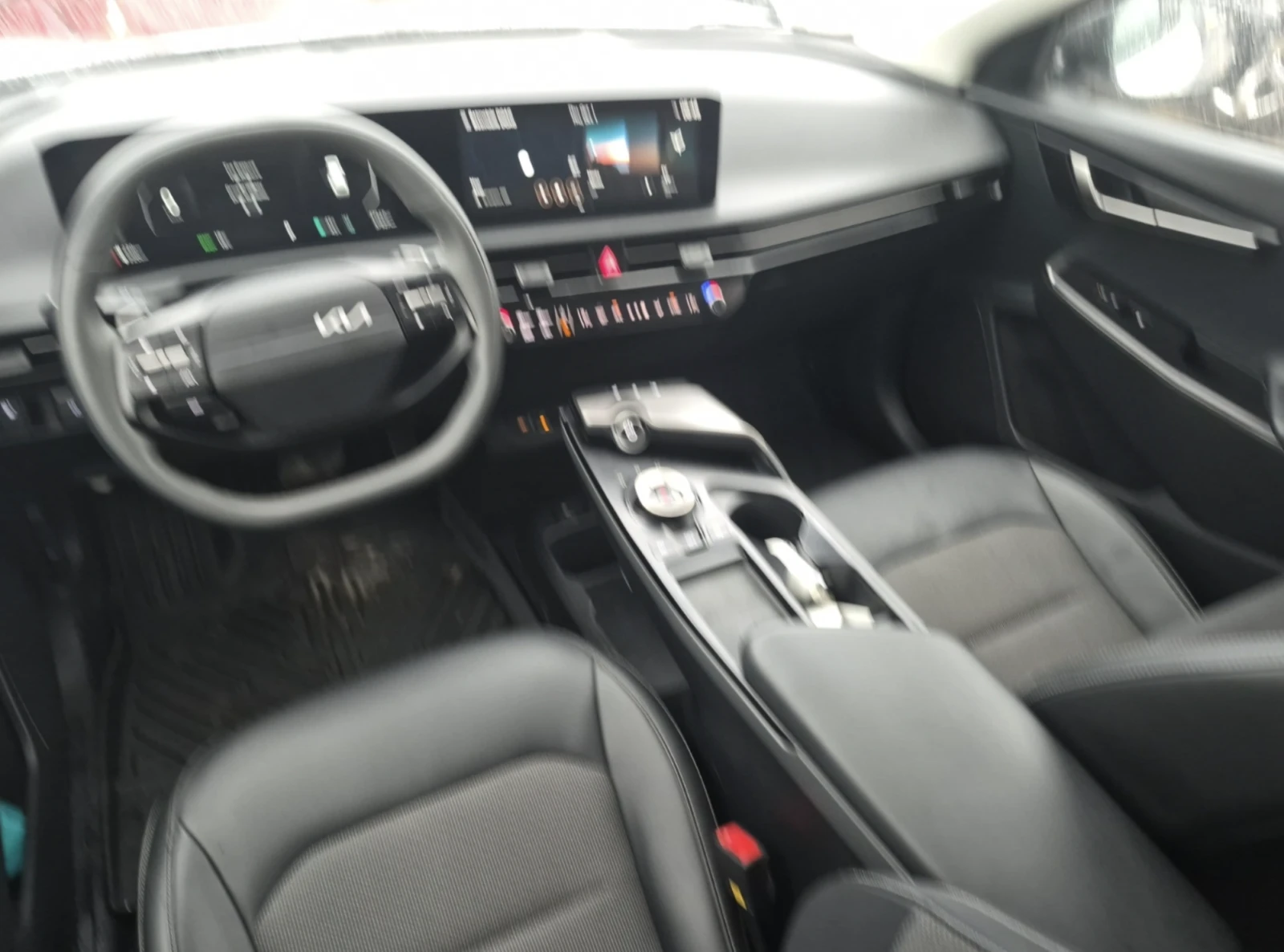 Kia EV6 2025 Kia EV6 Awd Land, снимка 7 - Автомобили и джипове - 56324580