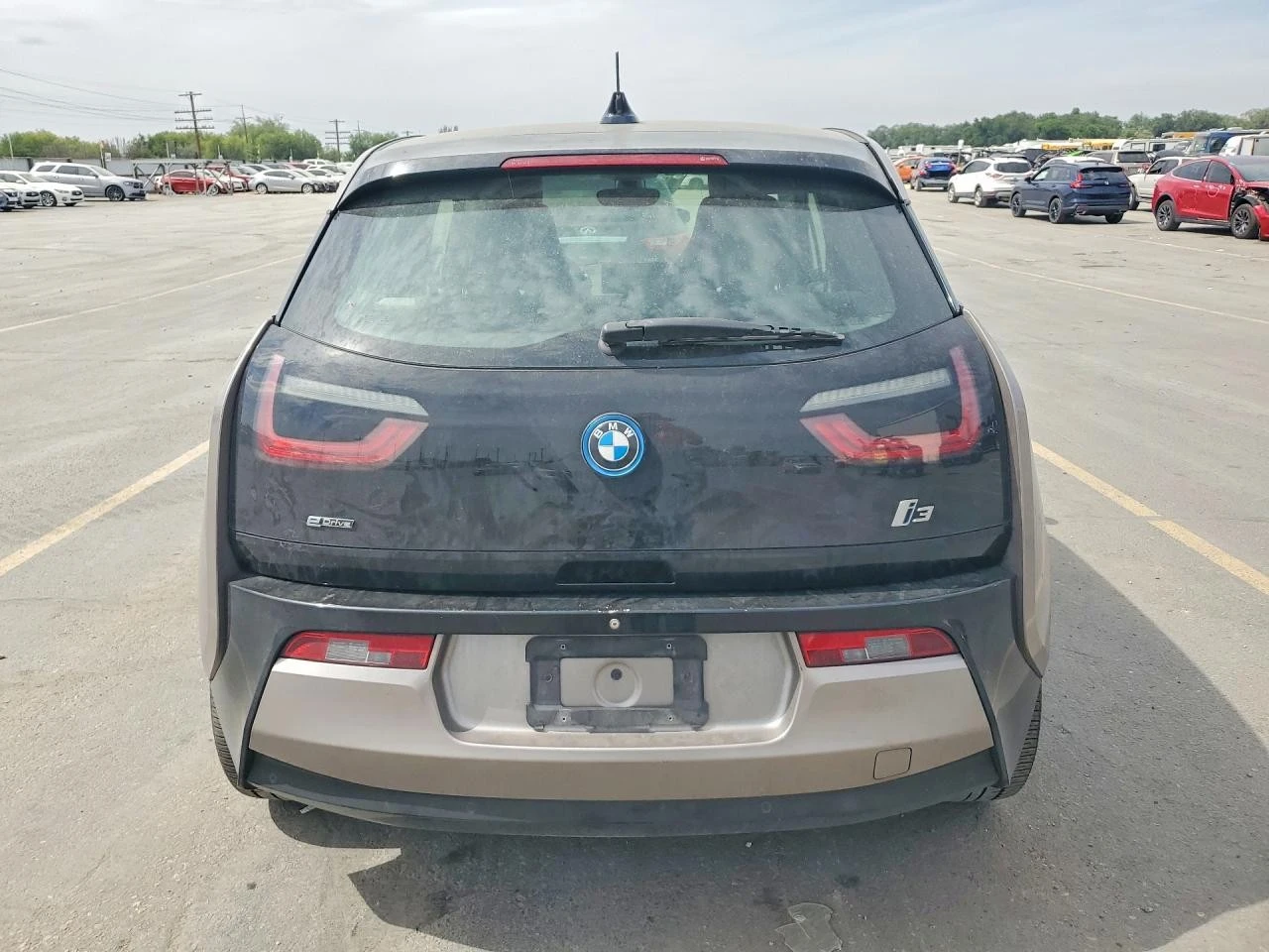 BMW i3 BEV RWD , снимка 6 - Автомобили и джипове - 56325416
