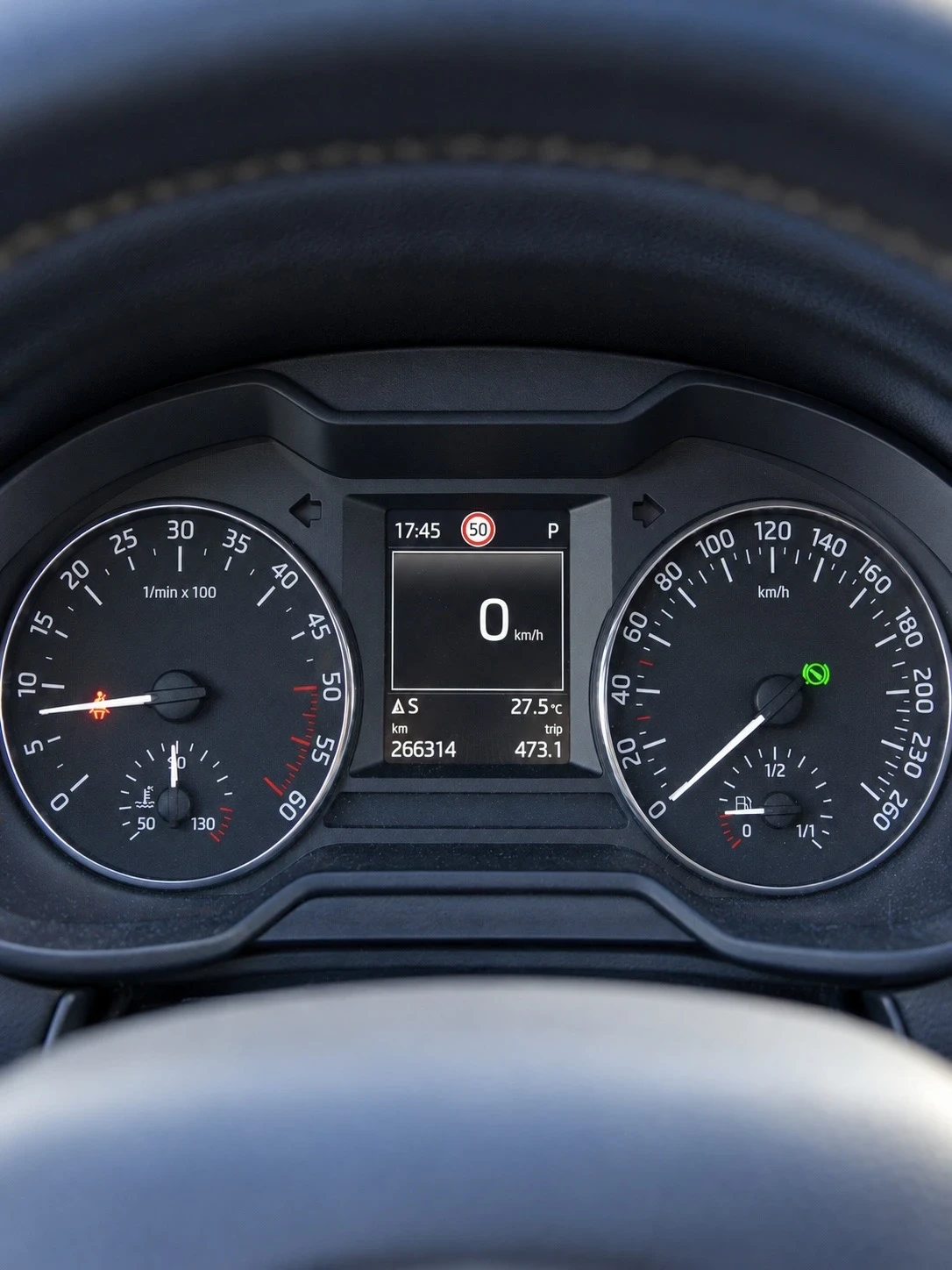 Skoda Octavia 2.0TDI, снимка 7 - Автомобили и джипове - 56443589