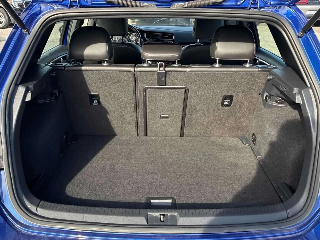 VW Golf, снимка 14 - Автомобили и джипове - 56690900