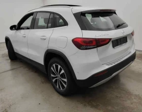 Mercedes-Benz GLA 250 e Kamera.Led.Panorama, снимка 5