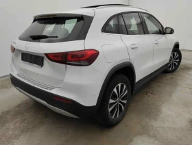 Mercedes-Benz GLA 250 e Kamera.Led.Panorama, снимка 2