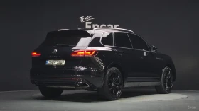 VW Touareg RLINE* 3.0TDI* DISTRONIC* ОБДУХВАНЕ* 360* КАМЕРА* , снимка 3