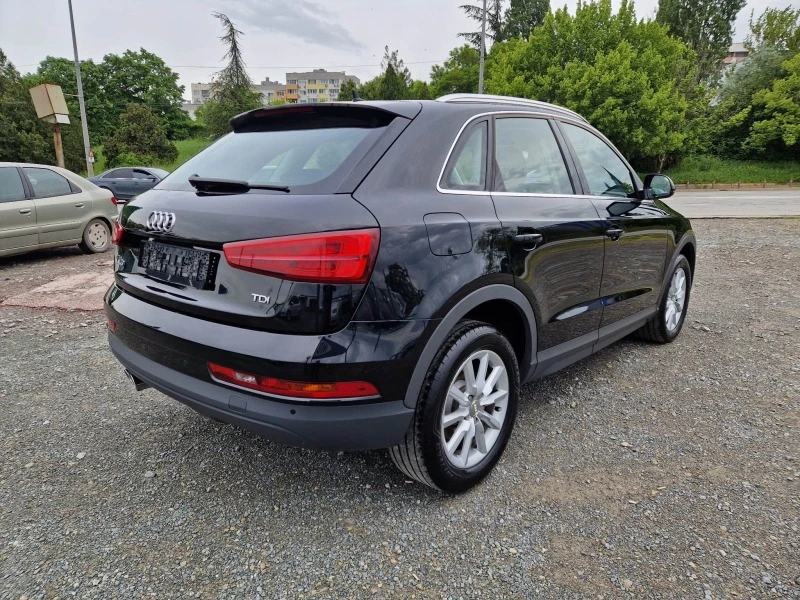 Audi Q3 2.0TDI, снимка 5 - Автомобили и джипове - 40729531