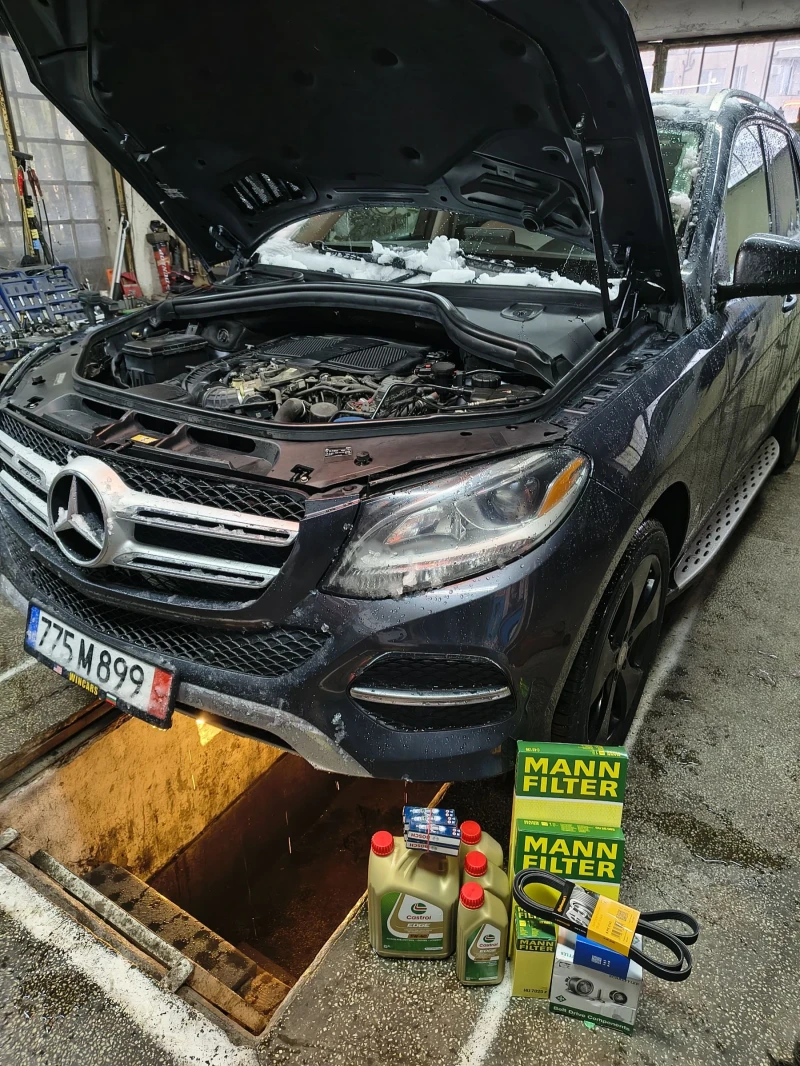 Mercedes-Benz GLE 350 CarPlay, Camera, AMG MENU, Keyless, РЕГИСТРИРАН , снимка 16 - Автомобили и джипове - 52517723