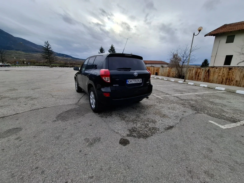 Toyota Rav4 2.2 d4d 136 к.с., снимка 4 - Автомобили и джипове - 52457979