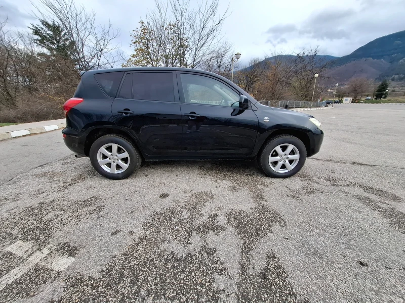 Toyota Rav4 2.2 d4d 136 к.с., снимка 6 - Автомобили и джипове - 52457979