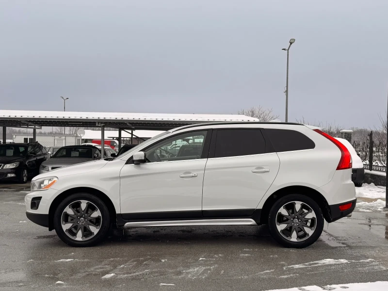 Volvo XC60 2.0D5 4x4 ИТАЛИЯ 200к.с., снимка 2 - Автомобили и джипове - 53346538