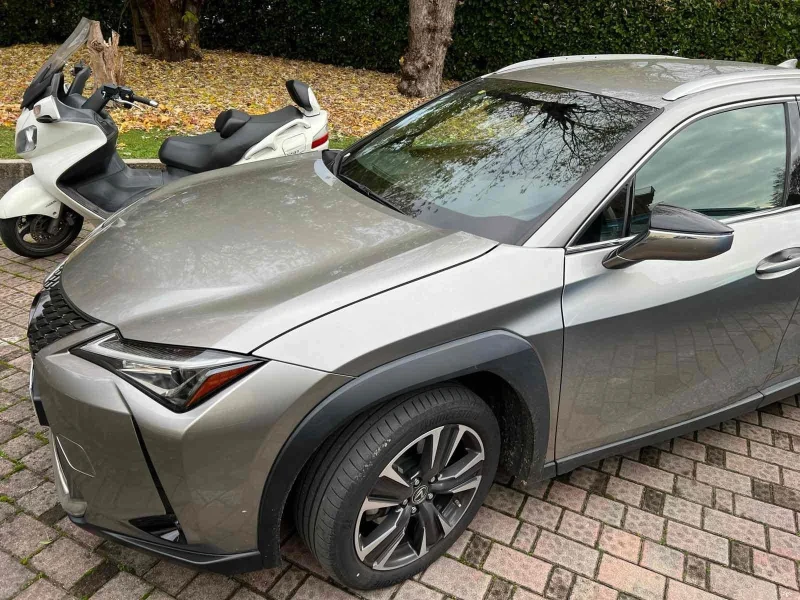 Lexus UX 250h (КАТО НОВА)^(ХИБРИД)^(4х4) - 43900 лв. / 22445.71 € - 54622382 1