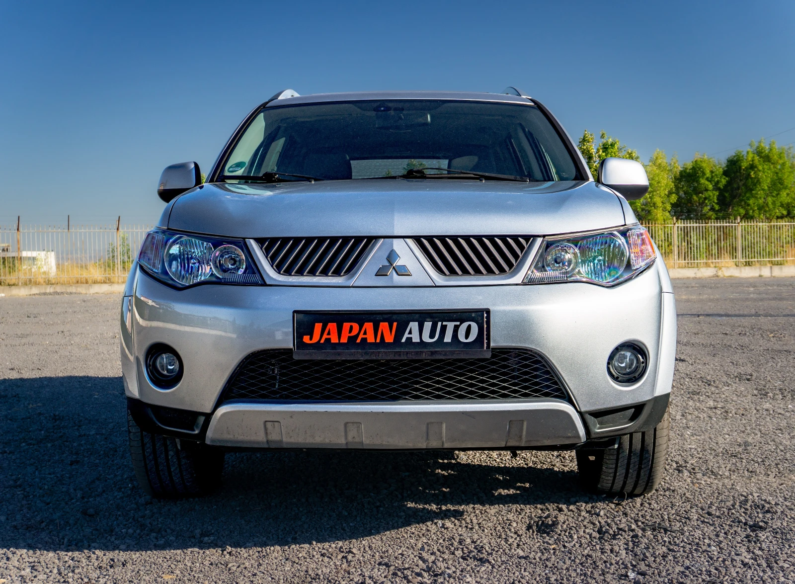 Mitsubishi Outlander 2.4i 170hp AUTOMATIC! С ГАРАНЦИЯ!  - изображение 2