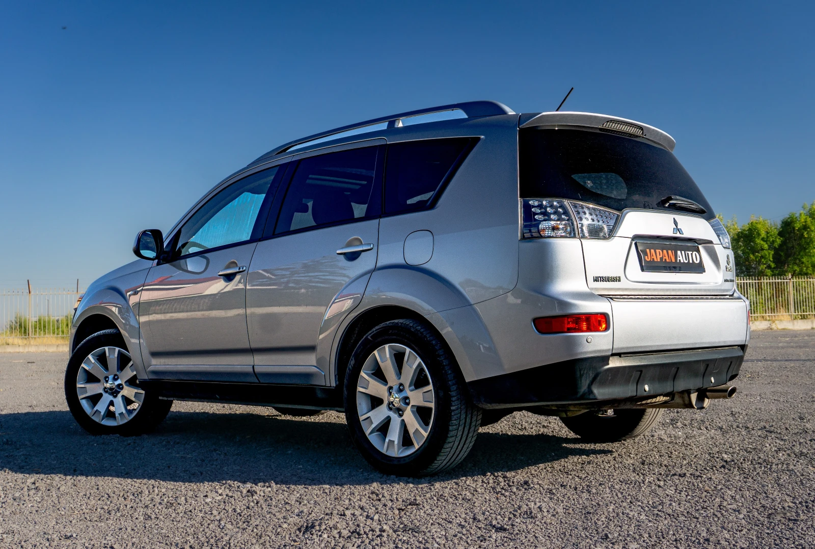 Mitsubishi Outlander 2.4i 170hp AUTOMATIC! С ГАРАНЦИЯ!  - изображение 6