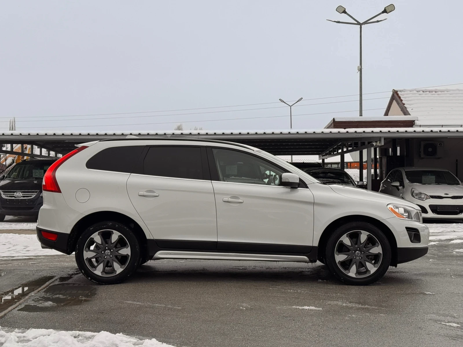 Volvo XC60 2.0D5 4x4 ИТАЛИЯ 200к.с. - изображение 4