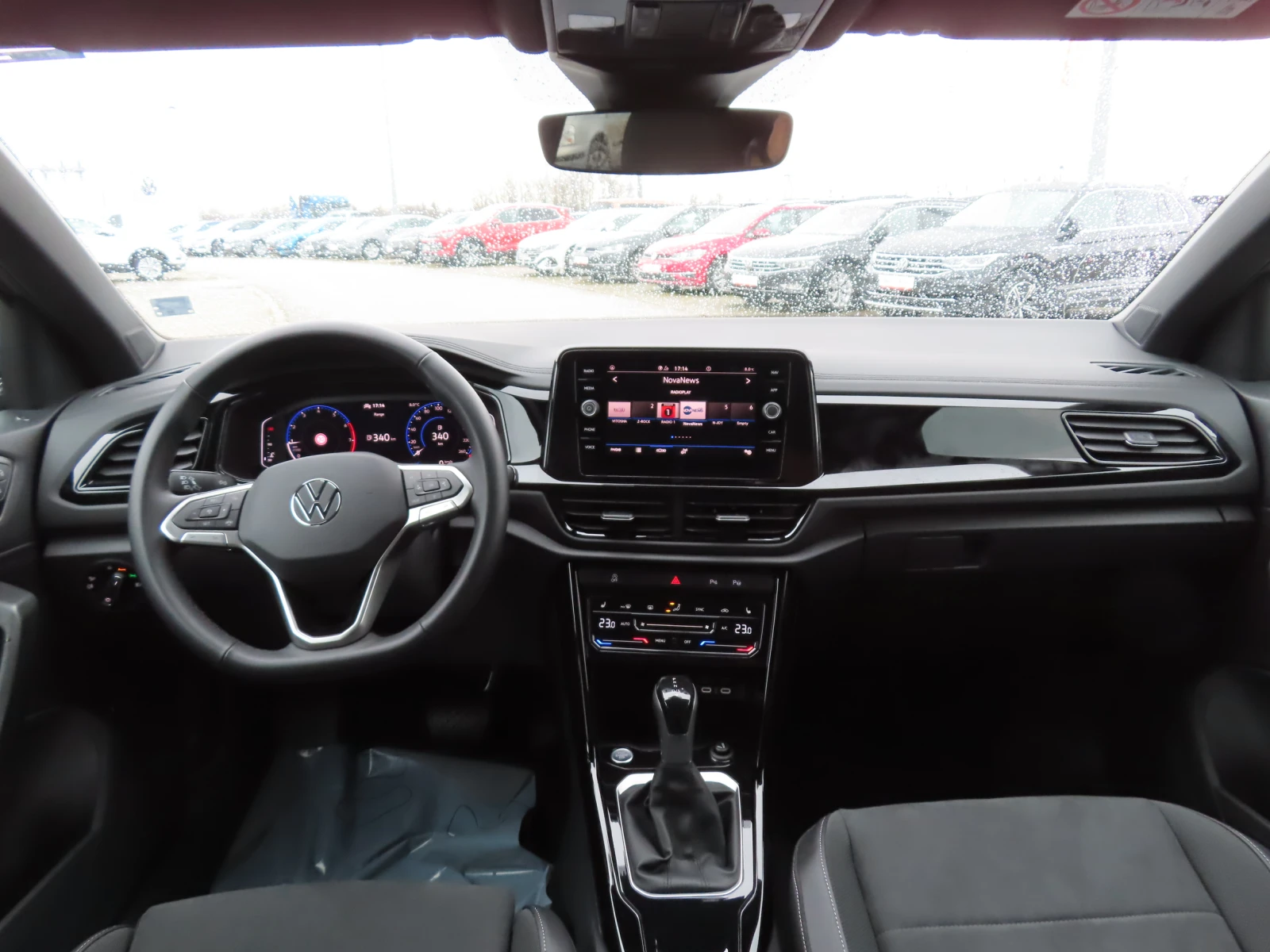 VW T-Roc Style Plus 1.5 TSI OPF DSG - изображение 4