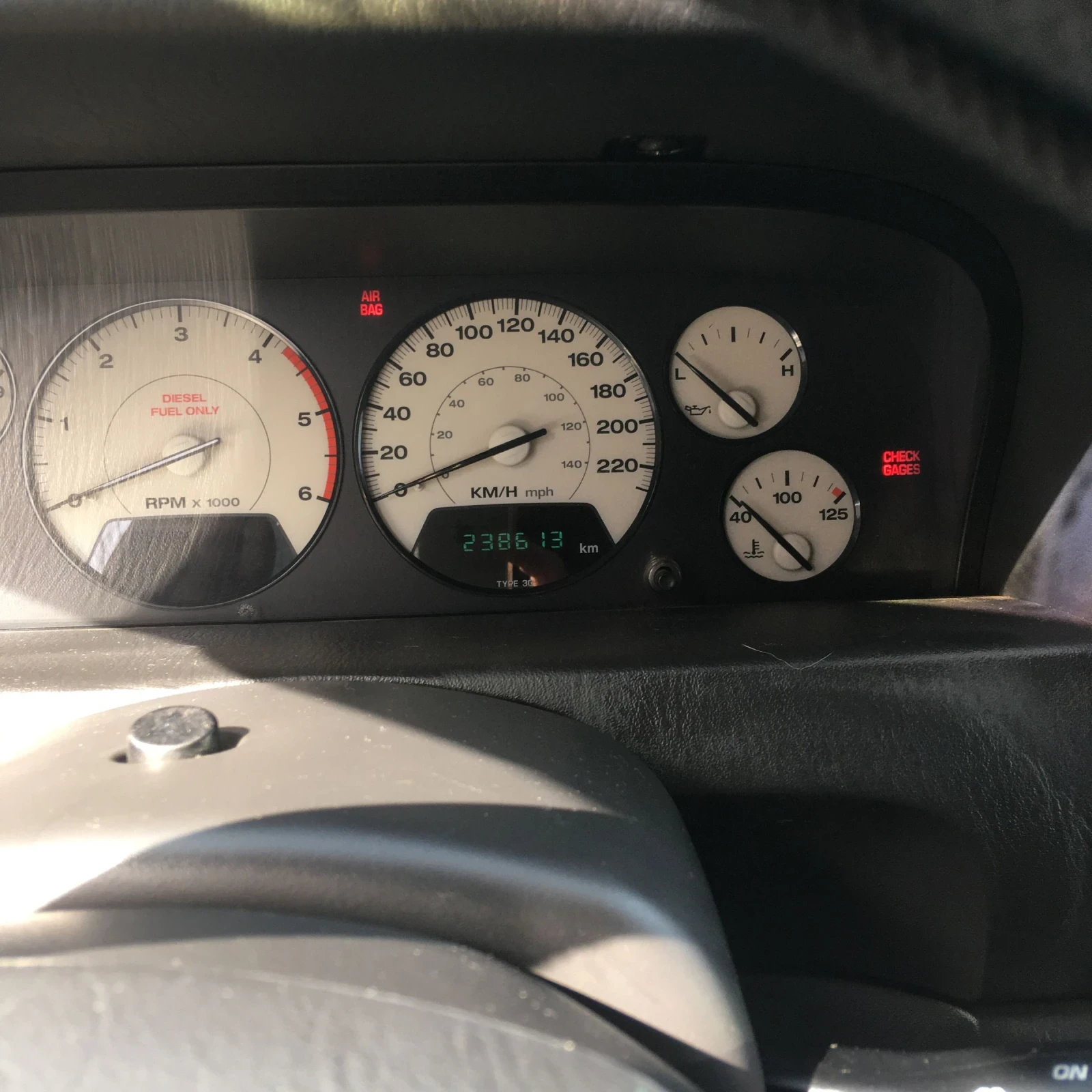 Jeep Grand cherokee 2.7CRD, снимка 8 - Автомобили и джипове - 53846989