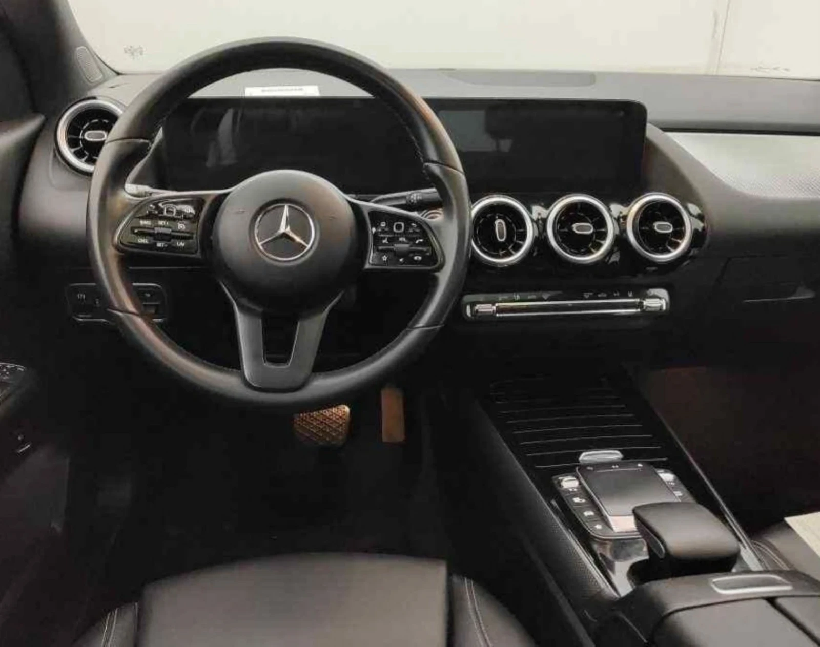 Mercedes-Benz GLA 250 e Kamera.Led.Panorama, снимка 15 - Автомобили и джипове - 54380702