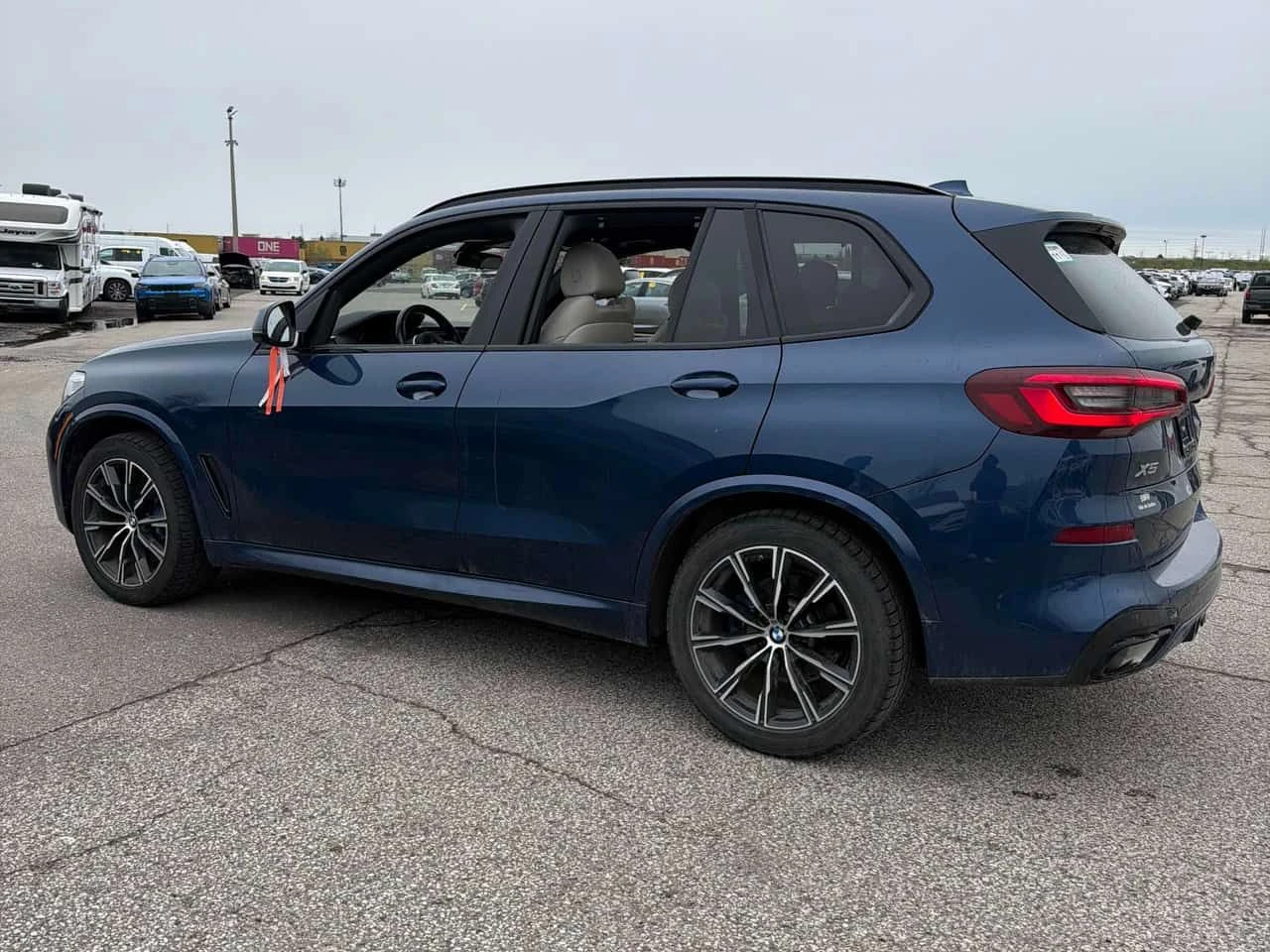 BMW X5 xDrive40i M SPORT/HUD/360 CAM/ПАНОРАМА, снимка 3 - Автомобили и джипове - 54919342