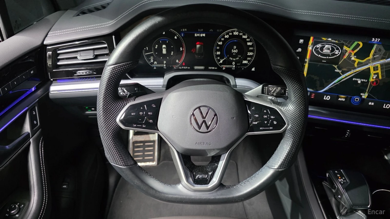 VW Touareg RLINE* 3.0TDI* DISTRONIC* ОБДУХВАНЕ* 360* КАМЕРА* , снимка 6 - Автомобили и джипове - 55547222
