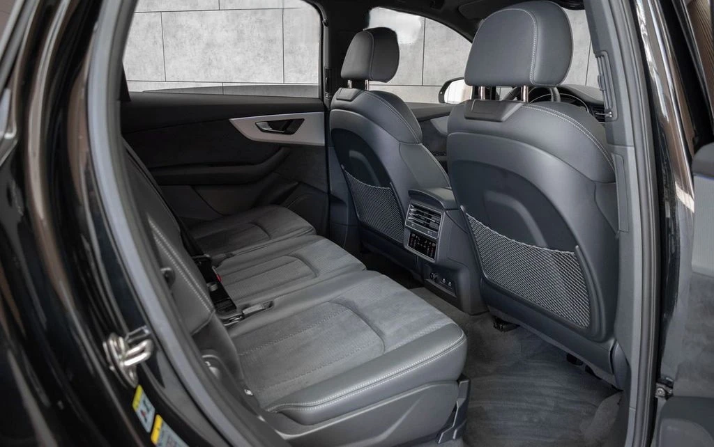 Audi Q7 50TDI Quattro S-Line, снимка 7 - Автомобили и джипове - 55628697