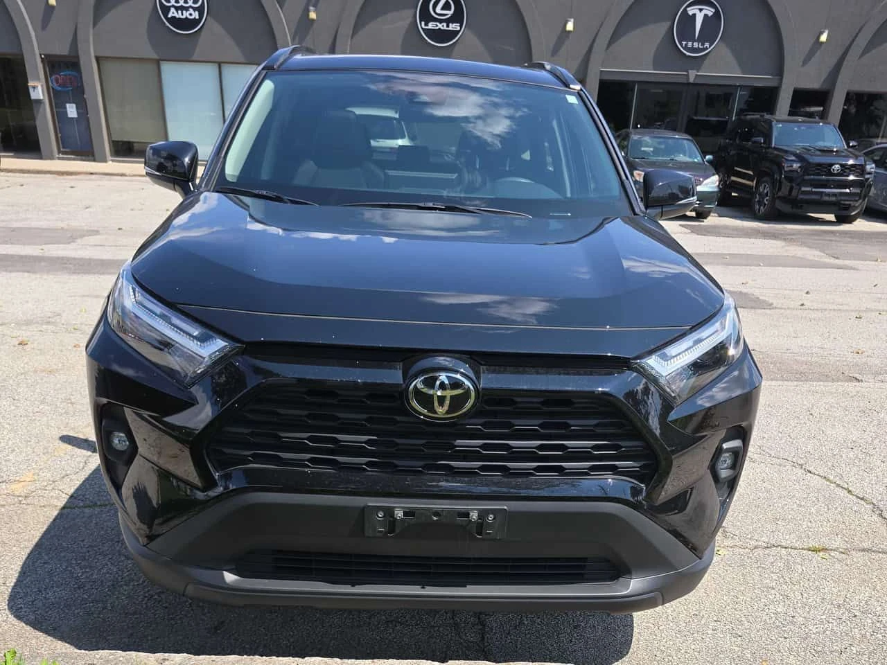 Toyota Rav4 * Hybrid XLE * CARFAX * БЕЗ ПЪРВОНАЧАЛНА ВНОСКА, снимка 6 - Автомобили и джипове - 55663109