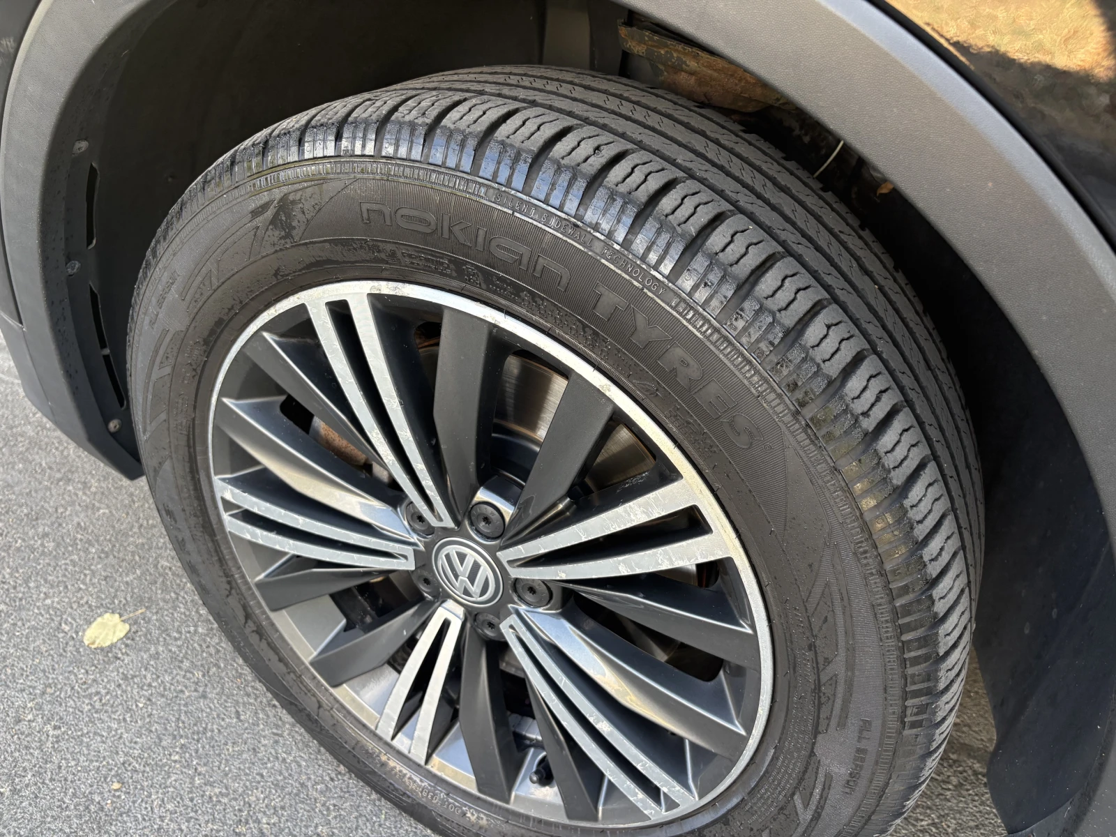 VW Tiguan Allspace 2.0 TSI/FULL MAX, снимка 8 - Автомобили и джипове - 55847412