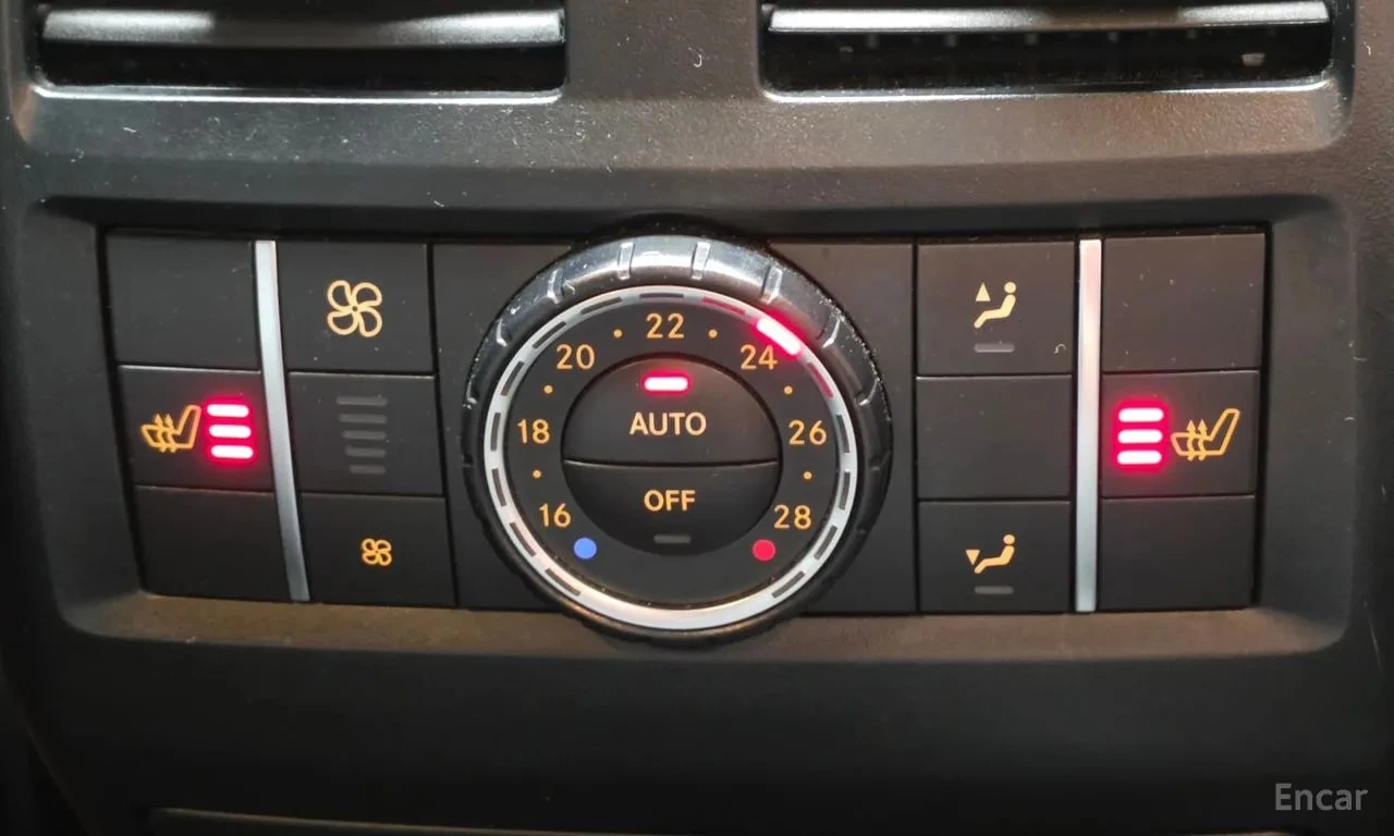 Mercedes-Benz GLE 350  АМГ ПАКЕТ/d 4MATIC Premium/ФИНАНСИРАНЕ, снимка 17 - Автомобили и джипове - 56156080