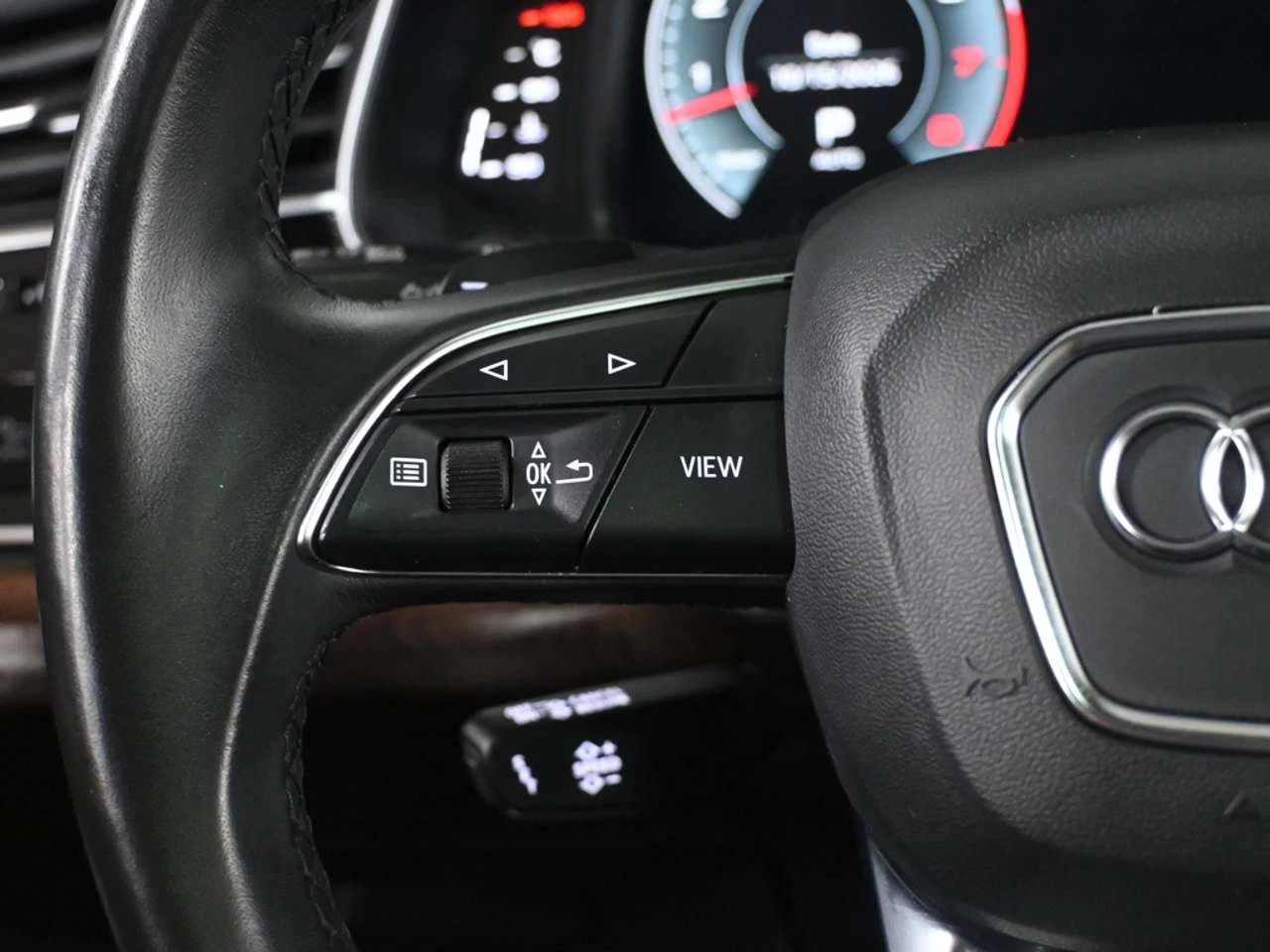 Audi Q7 S-Line Panoramic Roof Navigation Wireless CarPlay | Mobile.bg � ����������� 14