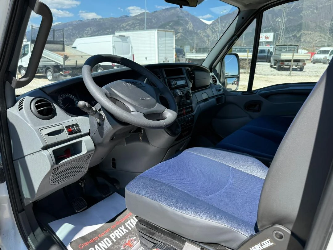 Iveco Daily 65C18 БРЕЗЕНТОВ ПАДАЩ БОРД КЛИМАТИК* ПЕРФЕКТЕН, снимка 11 - Бусове и автобуси - 54114770
