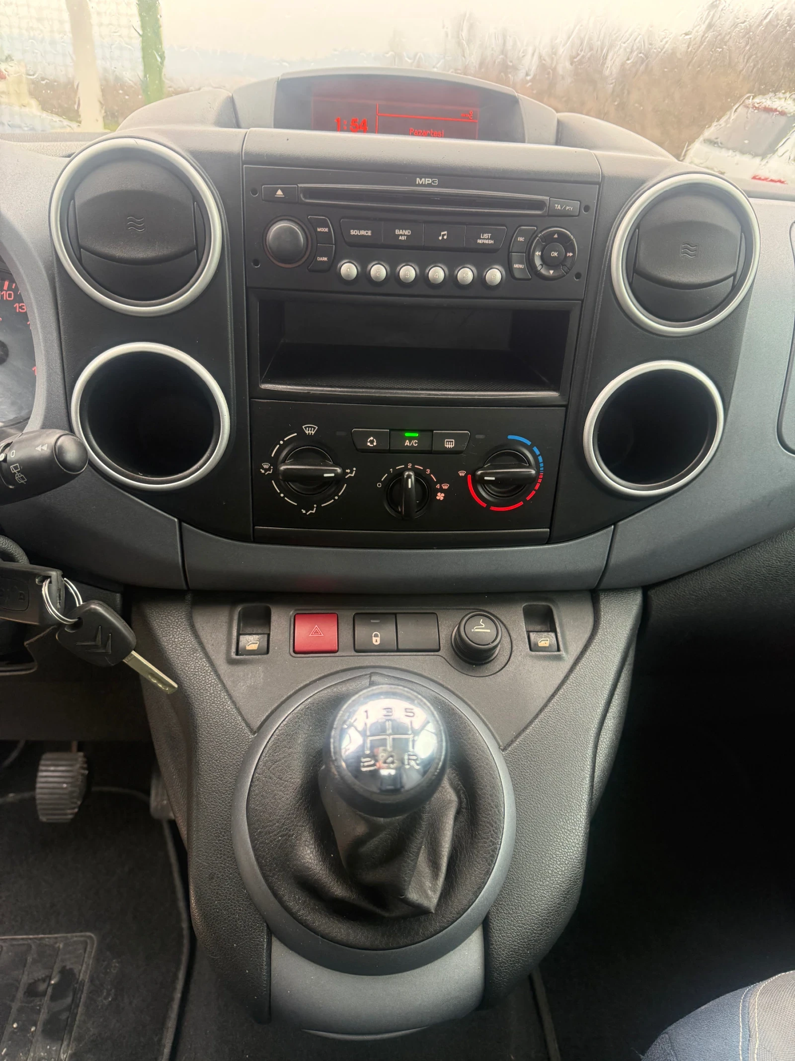 Citroen Jumper 2.2d 6 СКОРОСТИ БАРТЕР, снимка 7 - Бусове и автобуси - 54177578