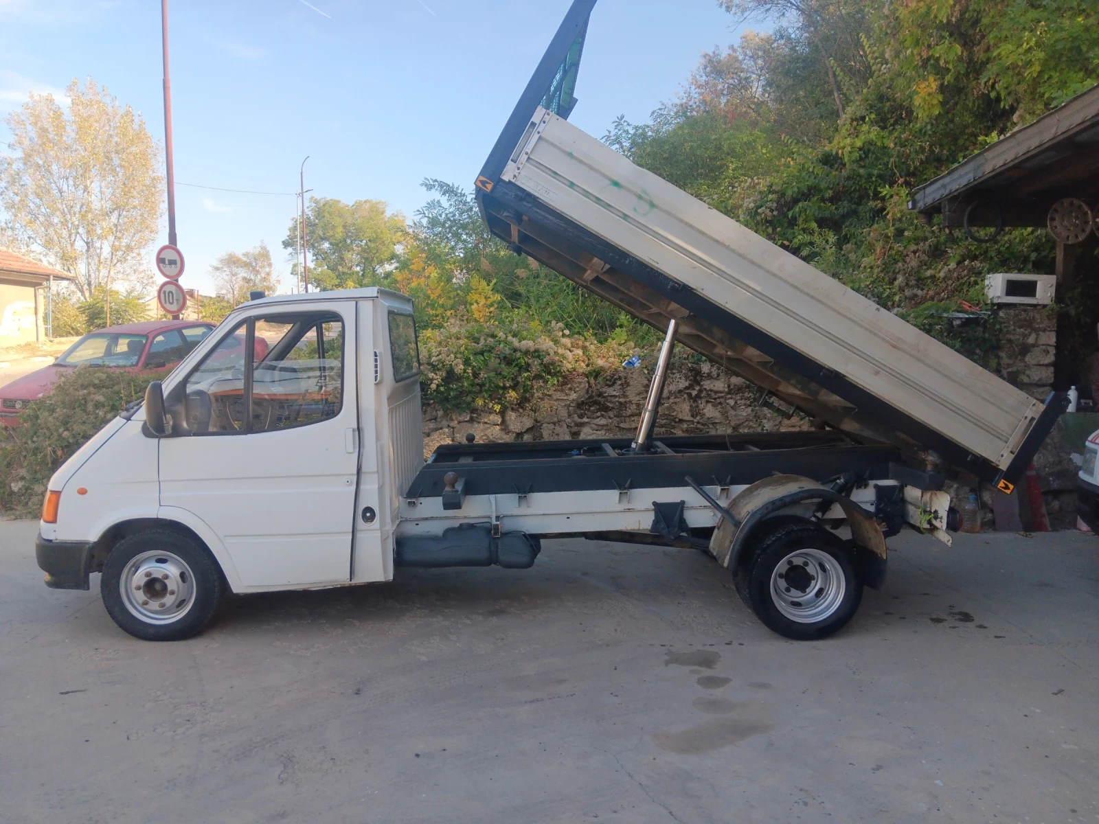 Ford Transit Тристранен самосвал , снимка 13 - Бусове и автобуси - 56359997