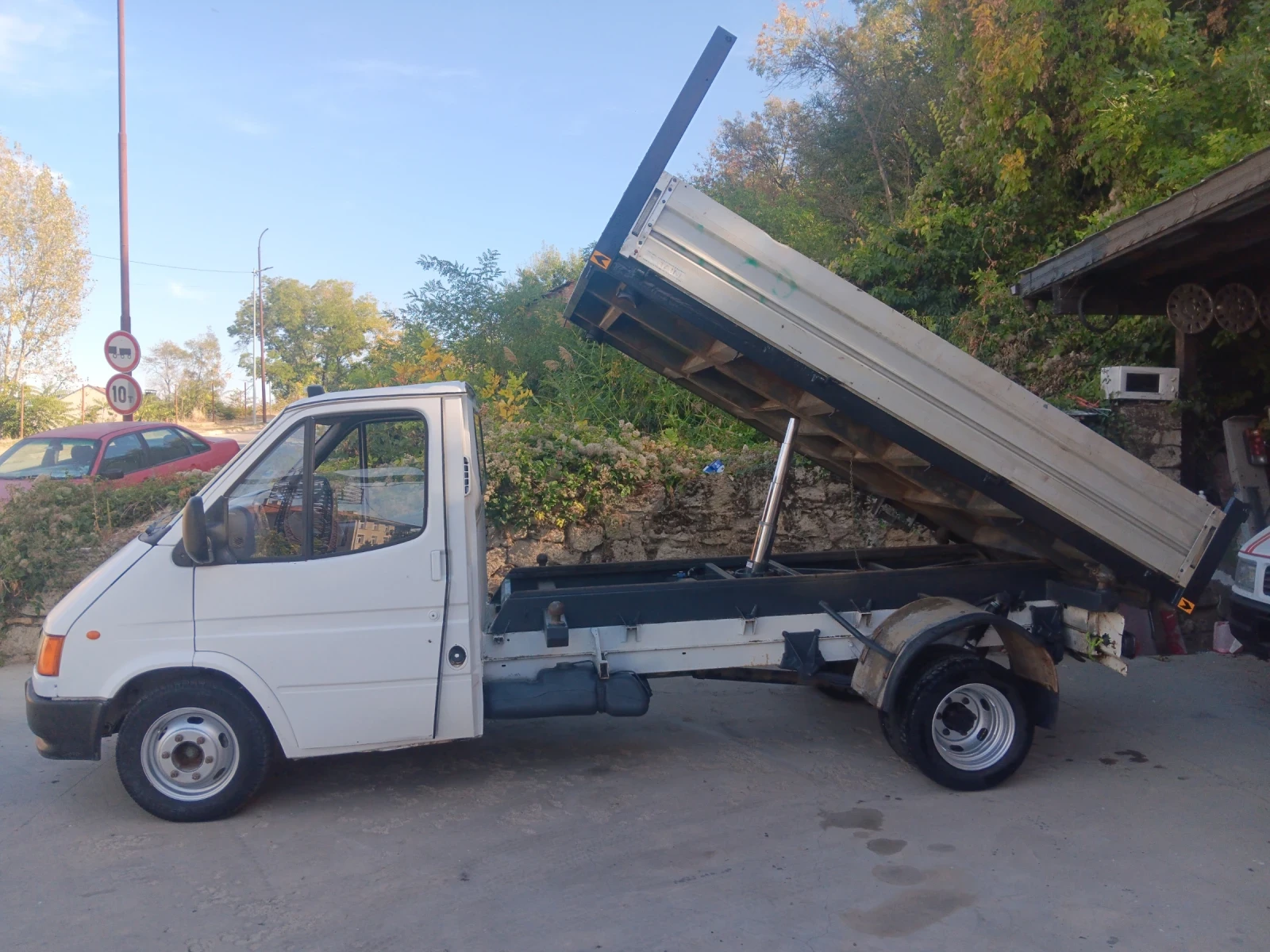Ford Transit Тристранен самосвал , снимка 4 - Бусове и автобуси - 56359997
