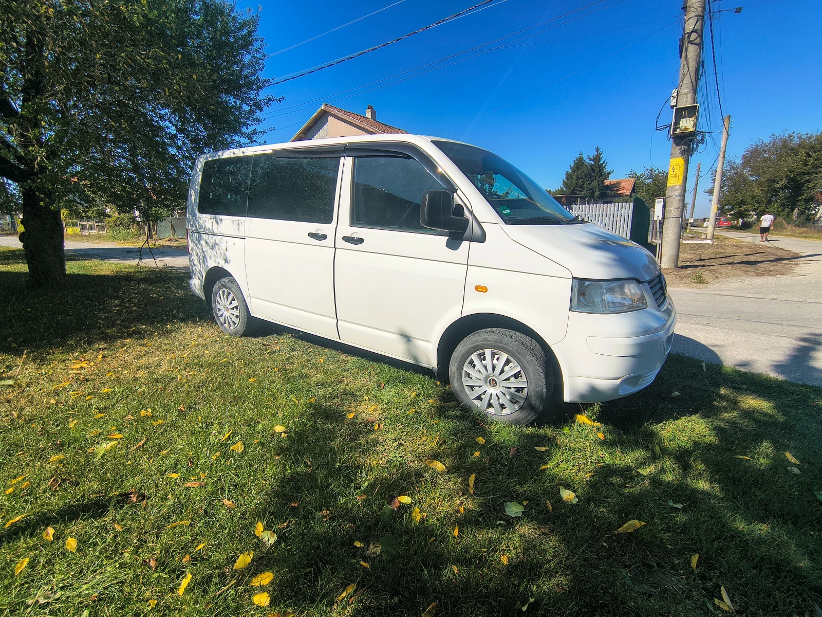 VW T5 1.9tdi 90hp, снимка 4 - Бусове и автобуси - 56645785