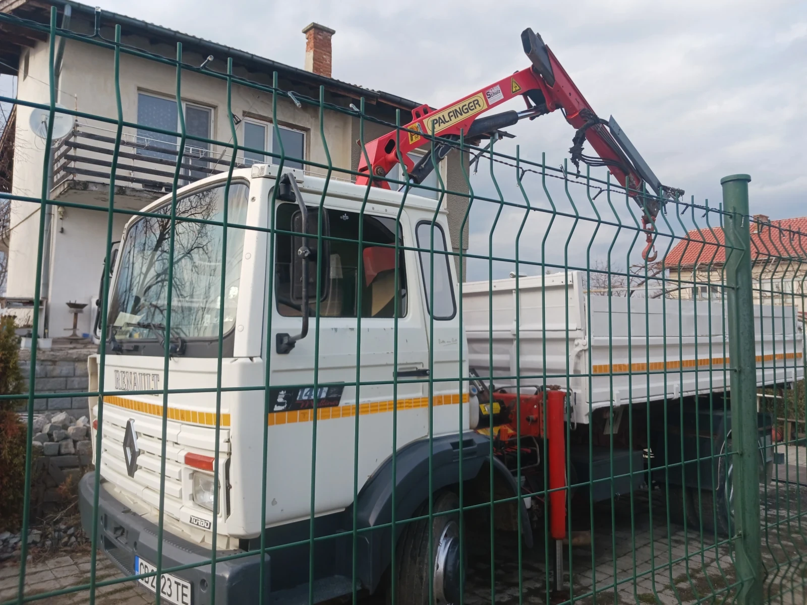 Renault Midliner, снимка 9 - Камиони - 53712801