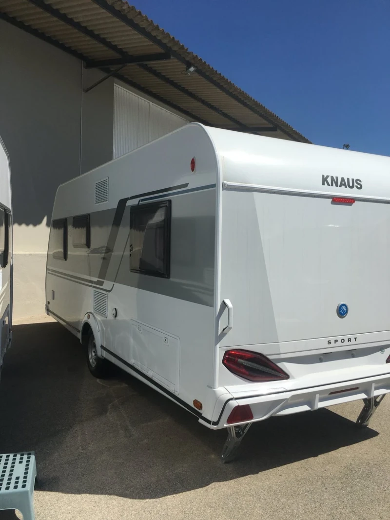Каравана Knaus, снимка 2 - Каравани и кемпери - 50434495