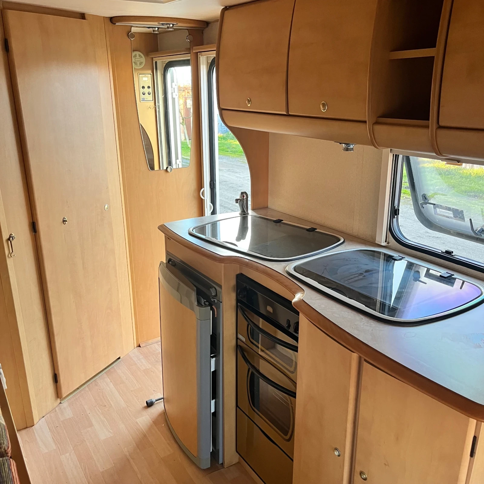 Каравана Bailey Pageant series 5, снимка 10 - Каравани и кемпери - 54069432