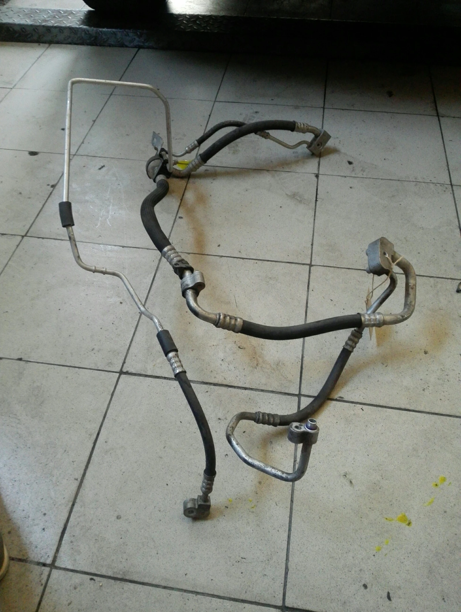 ����� �������� ���� ����� � 1.7���� | Mobile.bg � ����������� 1