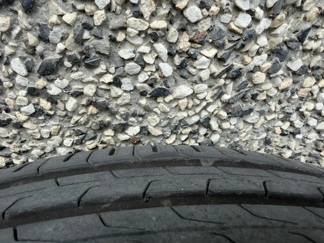 ���� � ������ 225/60R18 | Mobile.bg � ����������� 4