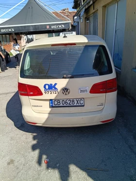 VW Touran Фабричен метан , снимка 2