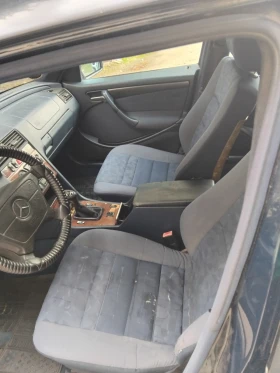 Mercedes-Benz C 220, снимка 8