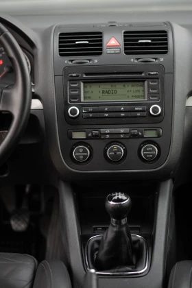 VW Golf 1.9 TDI Кожа - 6500 лв. - 44043713 8