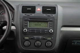 VW Golf 1.9 TDI Кожа - 6500 лв. - 44043713 11