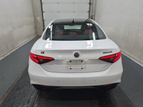 Alfa Romeo Giulia TI SPORT * * CARFAX * * АВТО КРЕДИТ * * , снимка 5