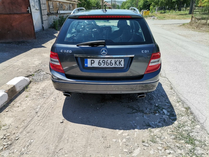 Mercedes-Benz C 320, снимка 3 - Автомобили и джипове - 43374283