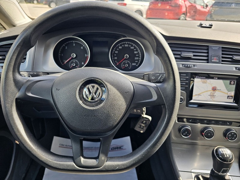 VW Golf 1.6tdi bluemotion, снимка 7 - Автомобили и джипове - 45178210